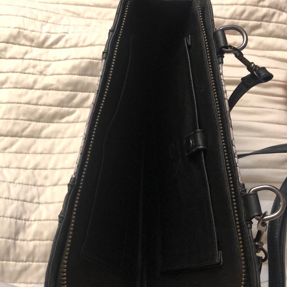 GX By Gwen Steffani - Picture 7 of 7